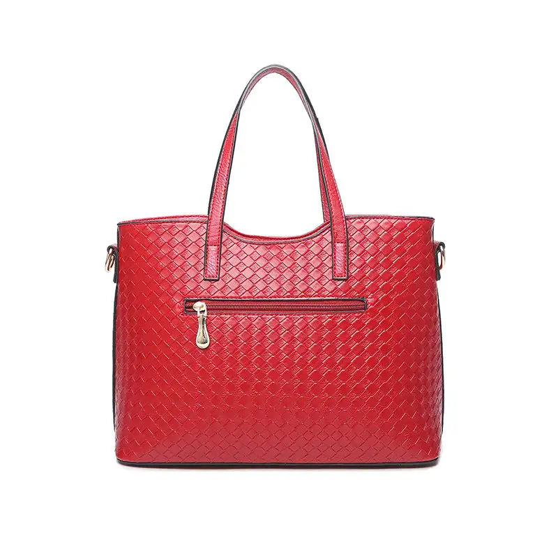 Blossom Chic: Spring Handbags for Stylish Ladies