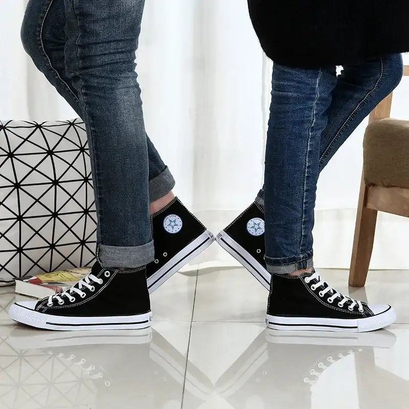 Clearance_1pc Unisex Casual Simple Comfort Breathable Vulcanization Sneakers Lace-Up Canvas Trendy High Top
