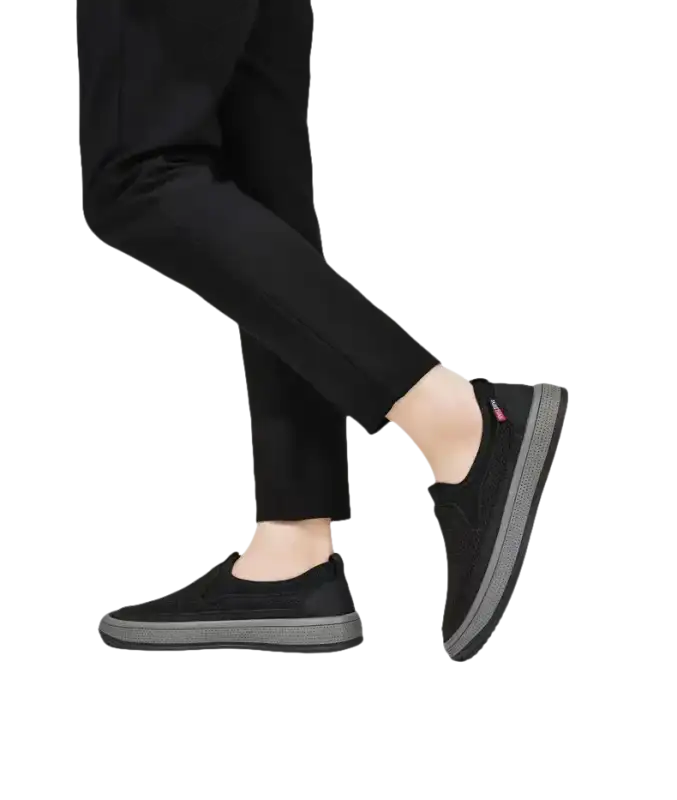 Black slip-on men’s summer shoes with gray soles, breathable mesh casual sneakers