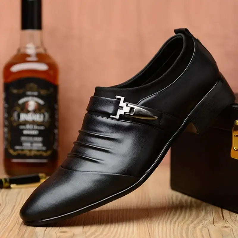 Cotton Leather Shoes Men Formal Dress Shoes Luxury Business Oxford Male Office Wedding Dress Shoes for Men Winter New