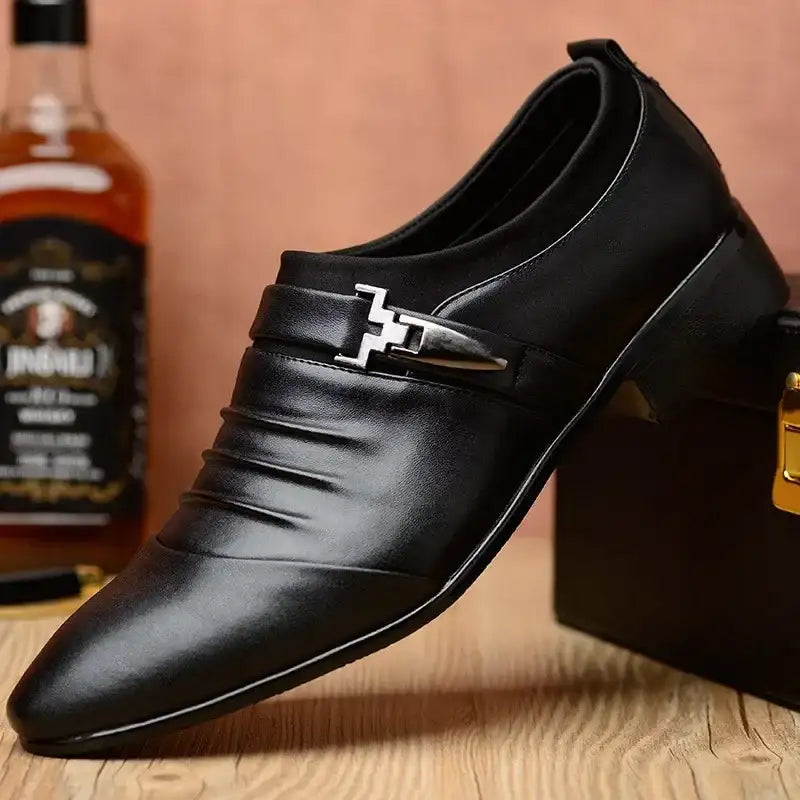 Cotton Leather Shoes Men Formal Dress Shoes Luxury Business Oxford Male Office Wedding Dress Shoes for Men Winter New