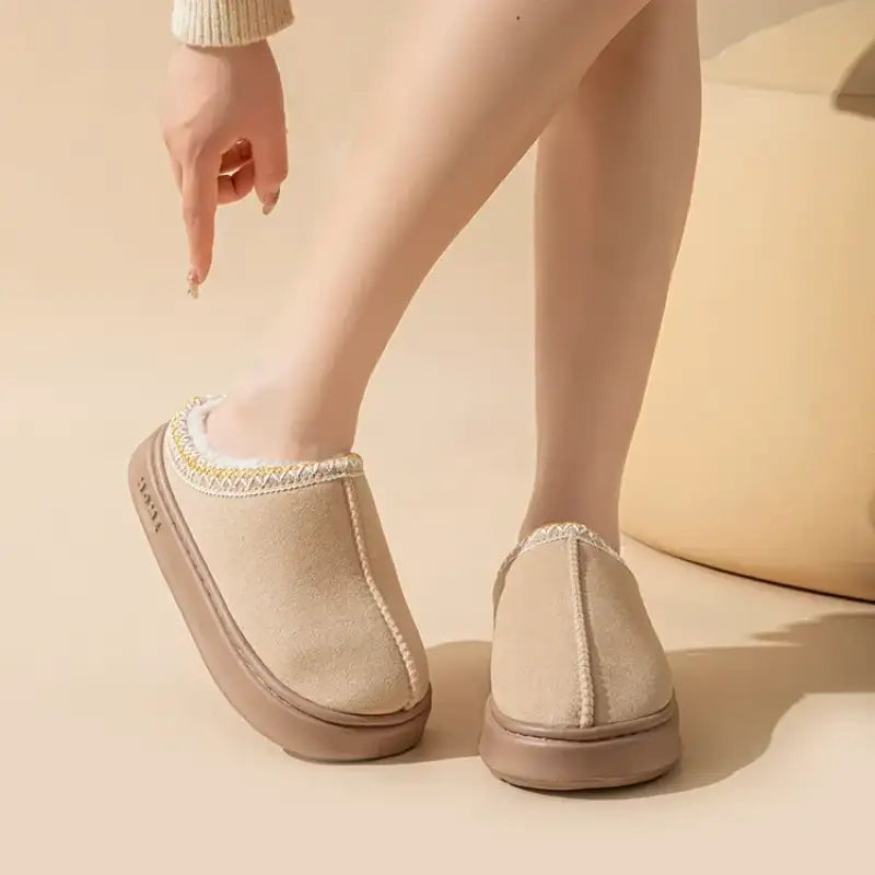 Platform Fluffy Slippers Women House Flats Fashion Plush Winter Designer Shoes Ladies Home Elegant Casual Footwear