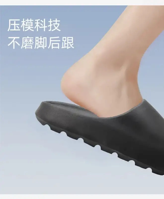 Casual Innovative Design Shoes Men EVA Soft Soled Lightweight Home Slippers High Quality Exclusive Brand Slides in Stock