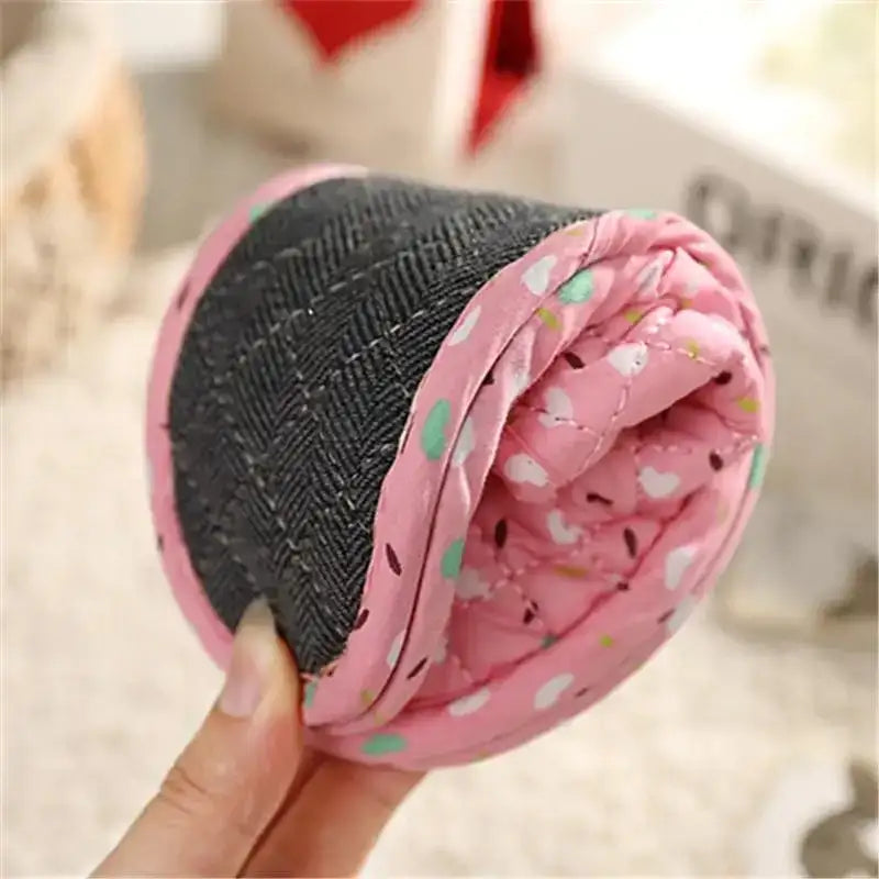 Couple’s Four Seasons Home Indoor Silent and Mute Pure Cotton Fabric Sole Soft Sole Non Harmful Solid Wood Floor