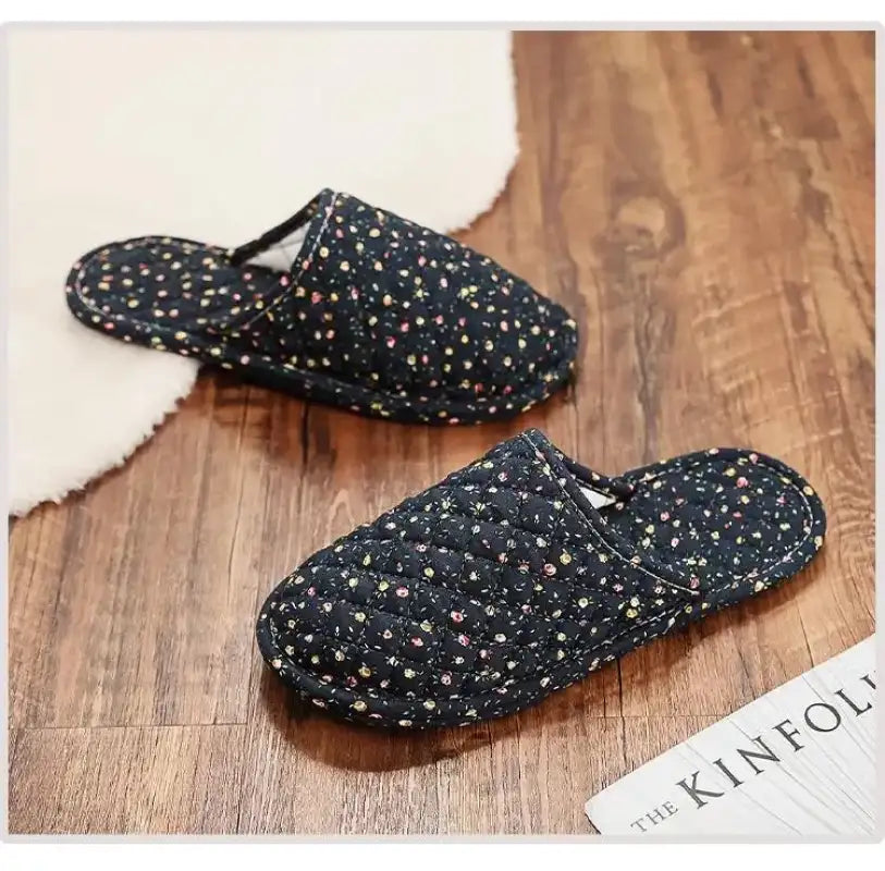 Couple’s Four Seasons Home Indoor Silent and Mute Pure Cotton Fabric Sole Soft Sole Non Harmful Solid Wood Floor