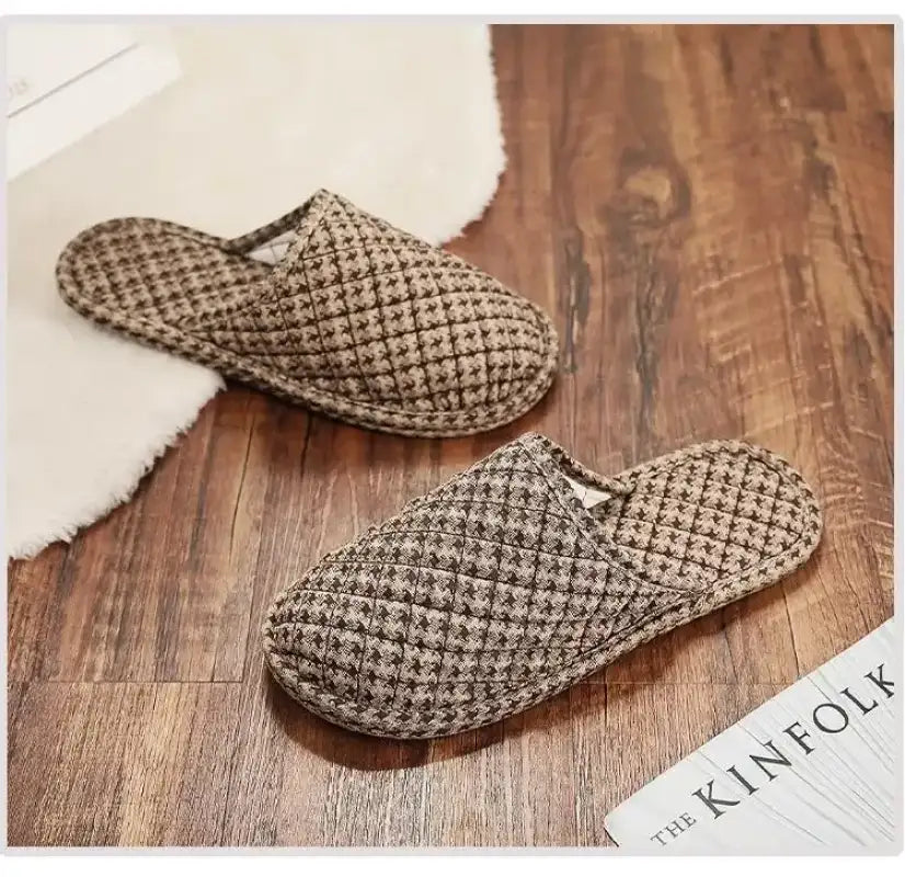 Couple’s Four Seasons Home Indoor Silent and Mute Pure Cotton Fabric Sole Soft Sole Non Harmful Solid Wood Floor