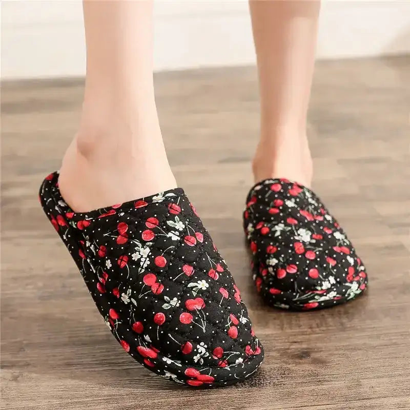 Couple’s Four Seasons Home Indoor Silent and Mute Pure Cotton Fabric Sole Soft Sole Non Harmful Solid Wood Floor