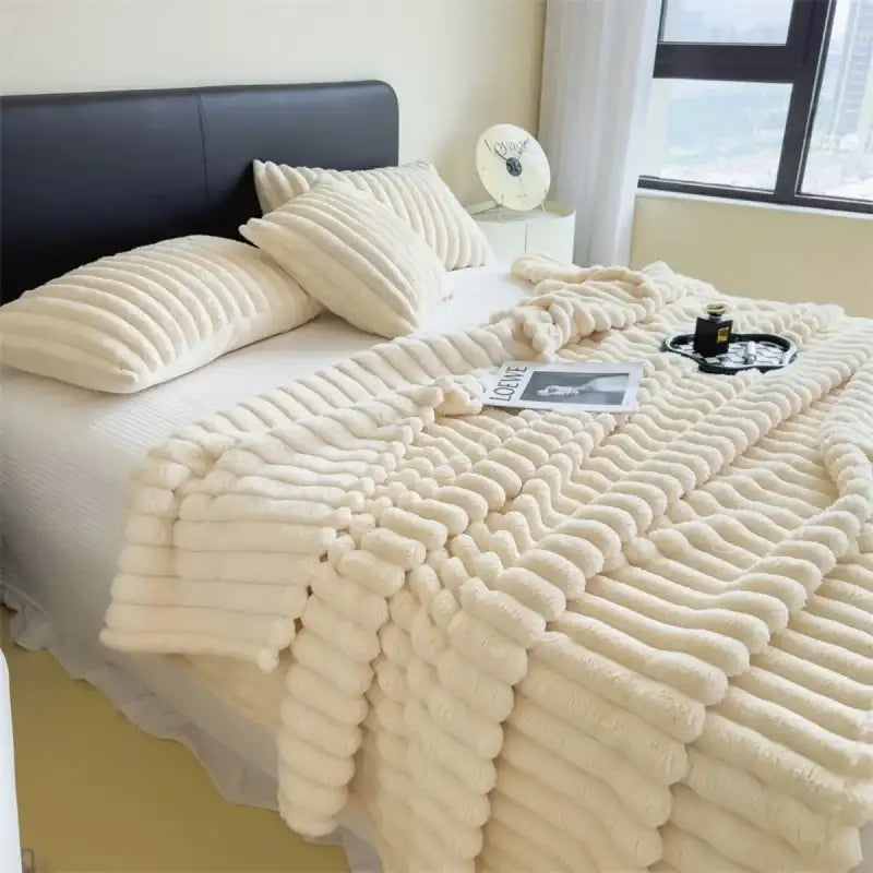 New Artificial Rabbit Plush Autumn Warm Blankets for Beds Soft Coral Fleece Sofa Throw Blanket Comfortable Thicken Bed