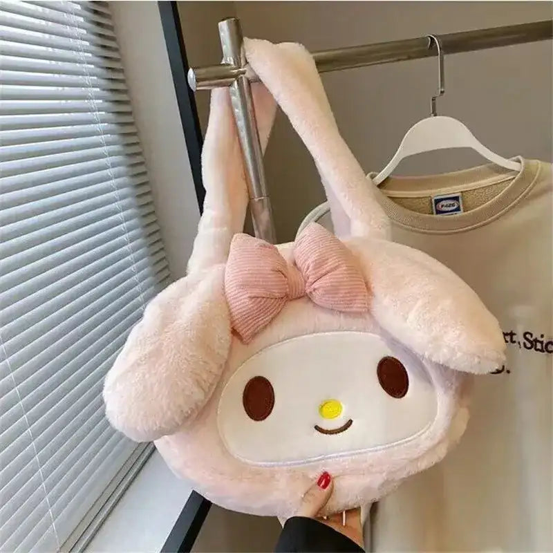 Pink plush My Melody handbag.
