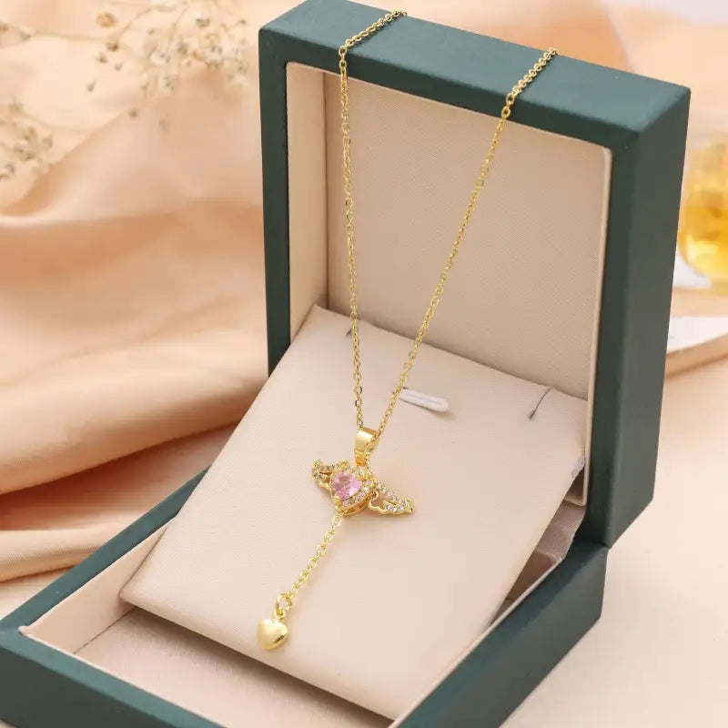 Love’s Flight Necklace - Gold