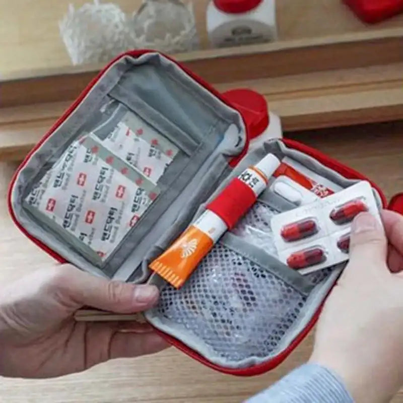 Portable Medicine Bag Cute First Aid Kit Medical Emergency Kits Organizer Outdoor Household Medicine Pill Storage Bag