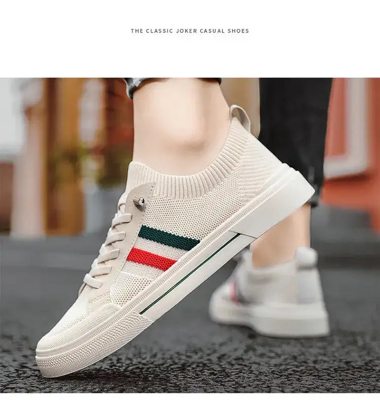 Breathable Men’s Shoes Summer Mesh Board Shoes Soft Soled Outdoor Casual Sports Shoes Trend Men Sneakers Slip-on Canvas