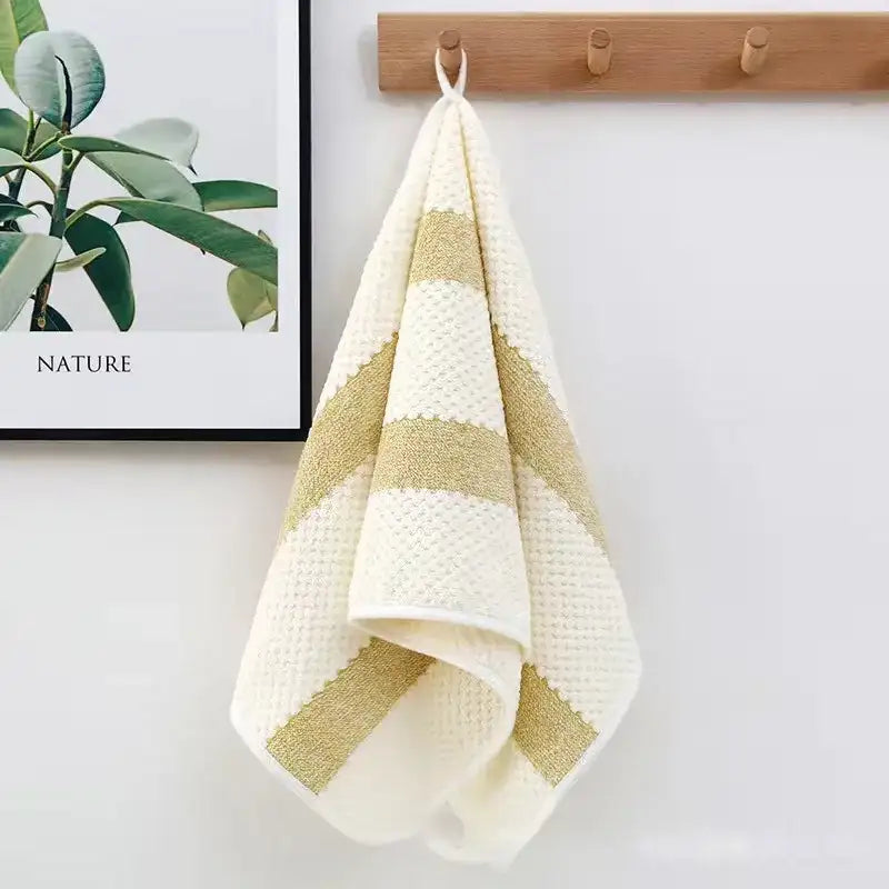 4pcs Soft and Absorbent Hand Towel for Quick Drying Hanging and Multifunctional Cleaning - 26x42cm / random color