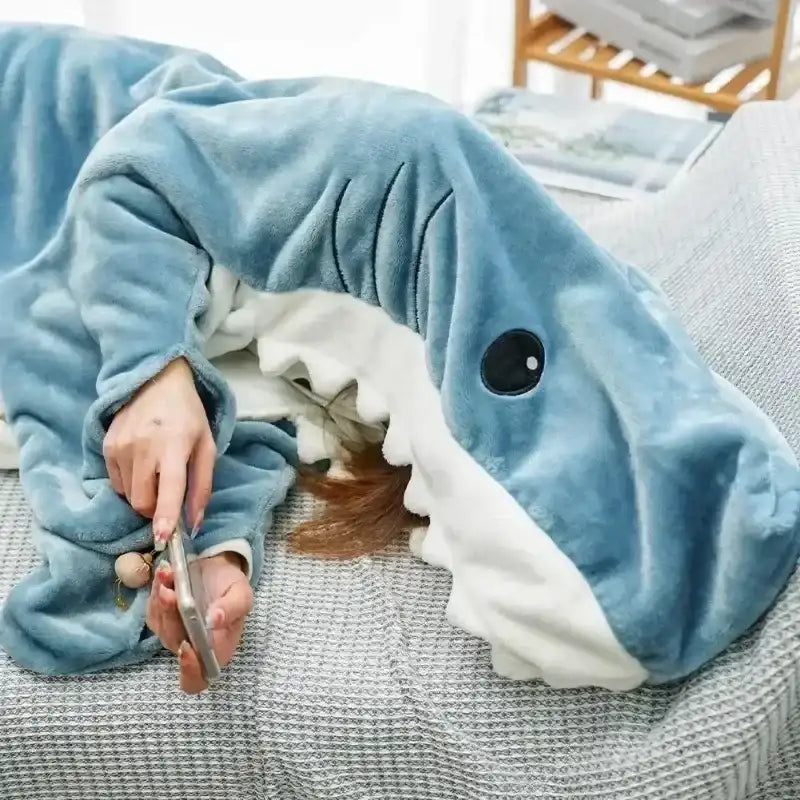 Cartoon Shark Blanket Plaid Women Pajamas Sleeping Bag Robe Shark Blanket Megalodon Gown Adult Homewear Plaid Comfy
