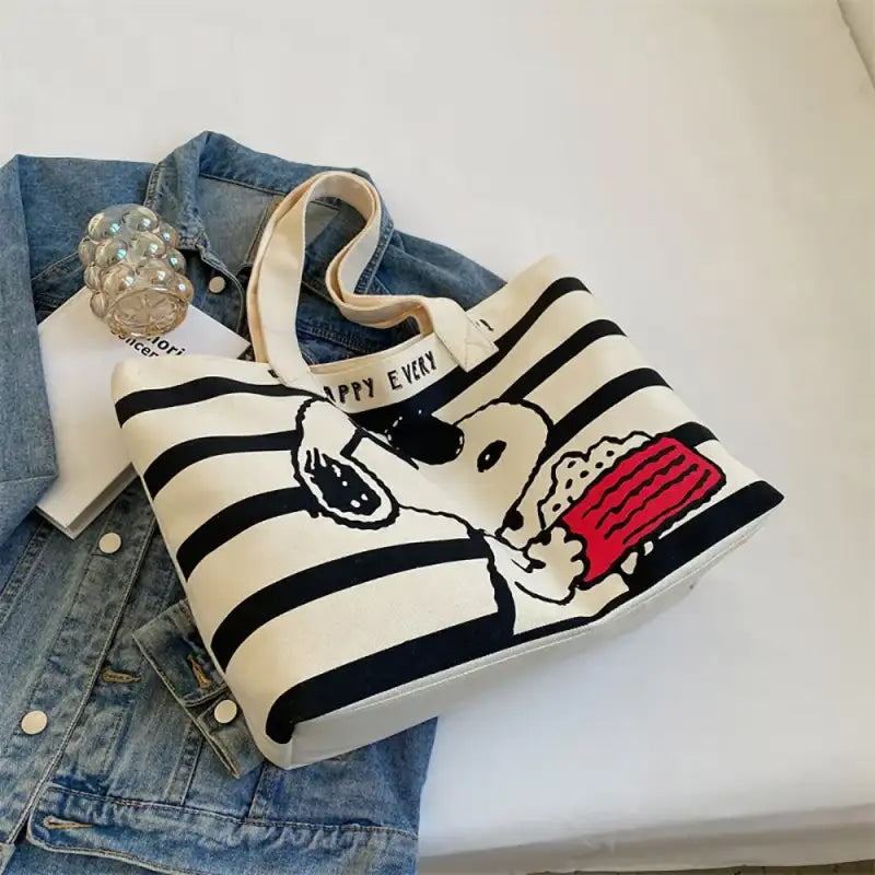Striped Snoopy tote bag.