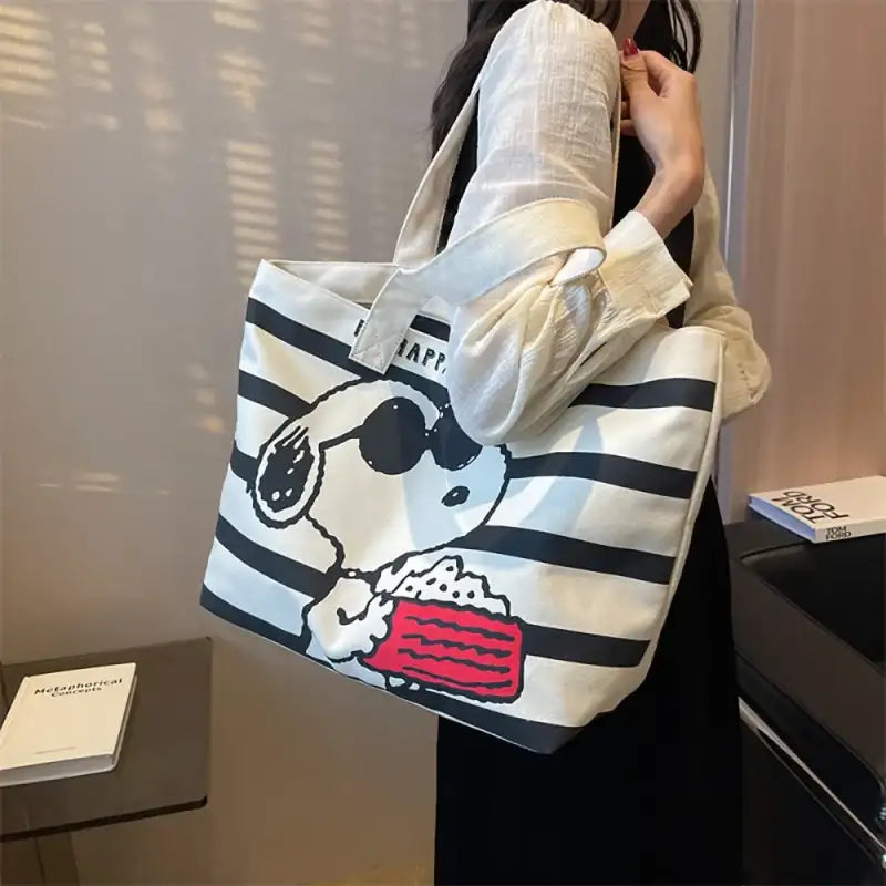 Striped Snoopy tote bag.