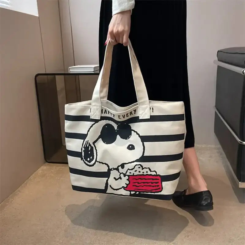 Striped Snoopy tote bag.