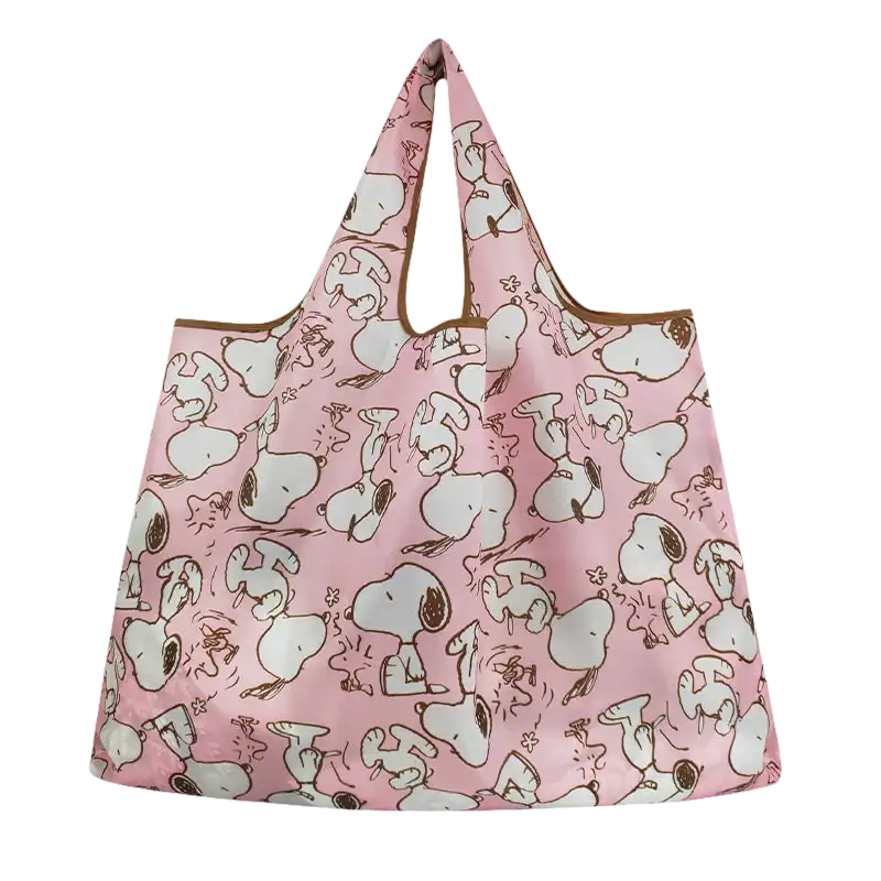 Pink Snoopy-patterned tote bag.