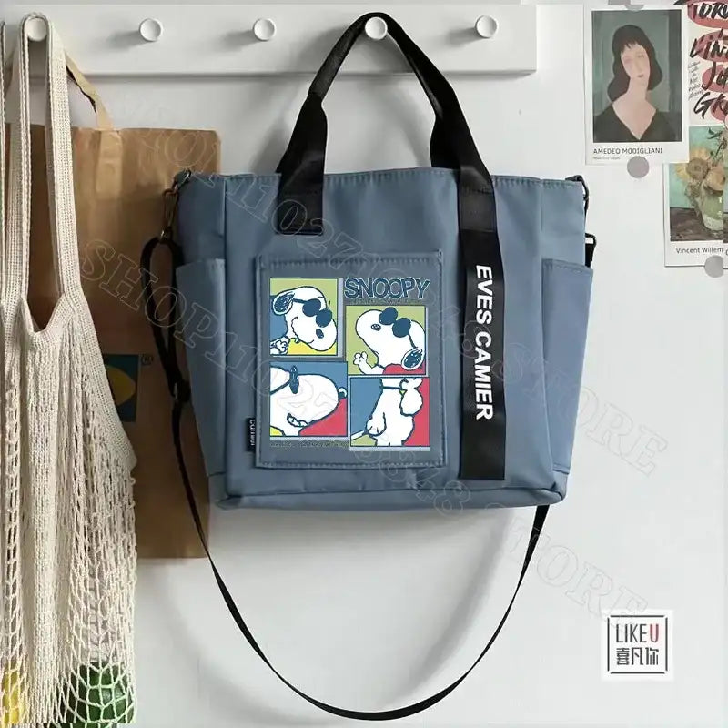 Blue Snoopy tote bag.