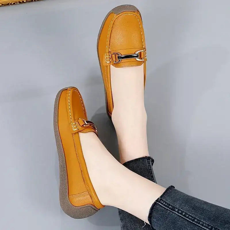 2024 New Spring /summer Women Flats Genuine Leather Moccasins Woman Casual Shoes Slip-on Loafers Female Boat Big Size