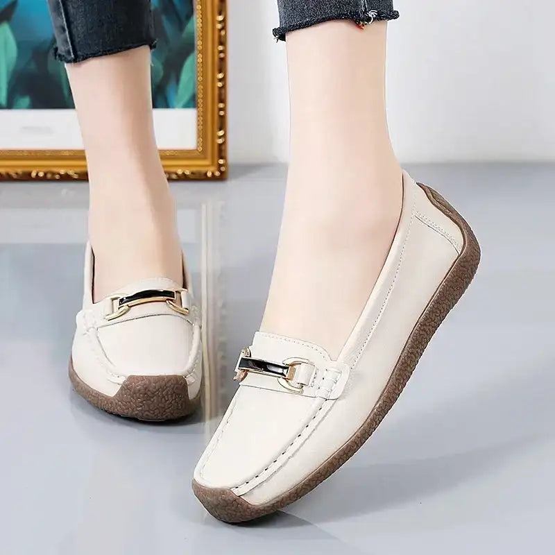 2024 New Spring /summer Women Flats Genuine Leather Moccasins Woman Casual Shoes Slip-on Loafers Female Boat Big Size