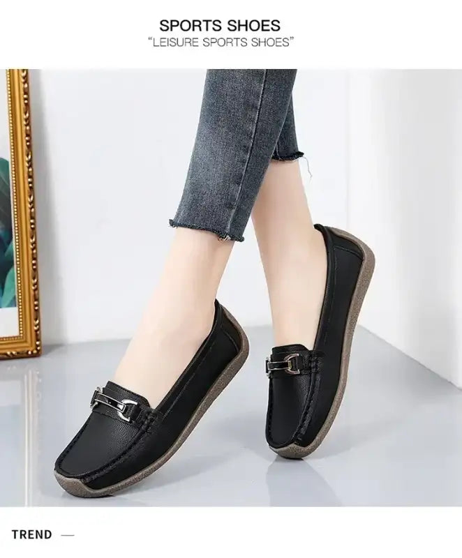 2024 New Spring /summer Women Flats Genuine Leather Moccasins Woman Casual Shoes Slip-on Loafers Female Boat Big Size