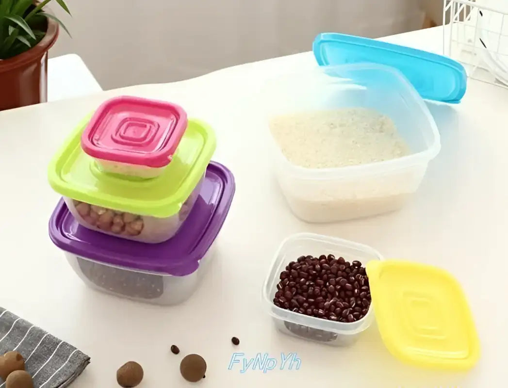 Stackable Microwave Food Storage Set