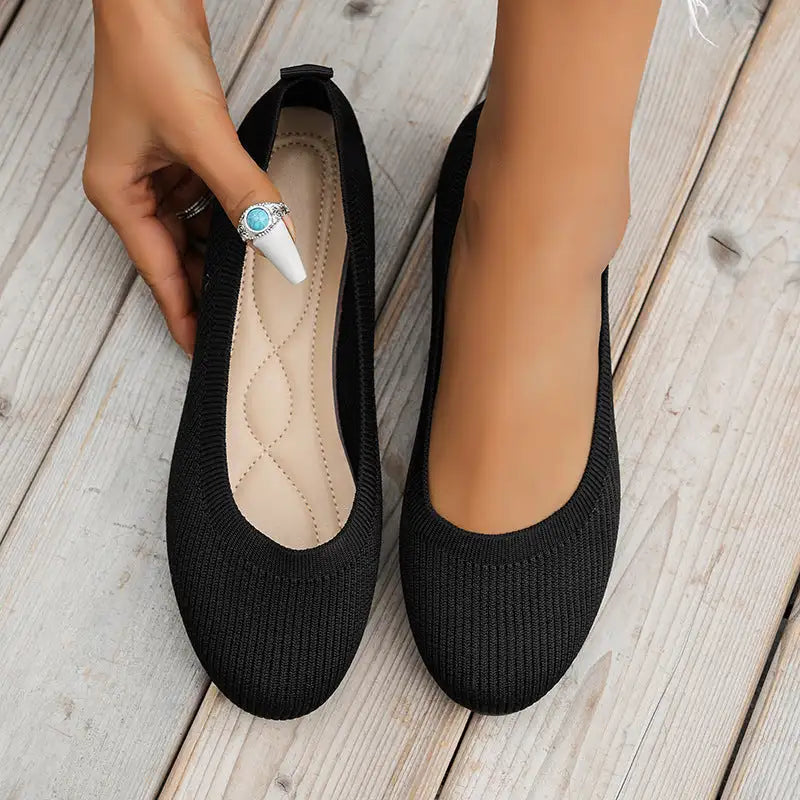 KnitEase Women’s Round Toe Slip-On Flats - Black / 35