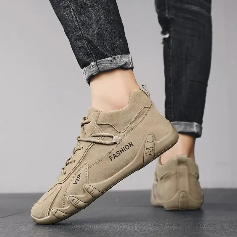 Men’s outdoor sports hiking shoes four season new anti slip comfort work shoes fashion youth casual trendy shoes male’s