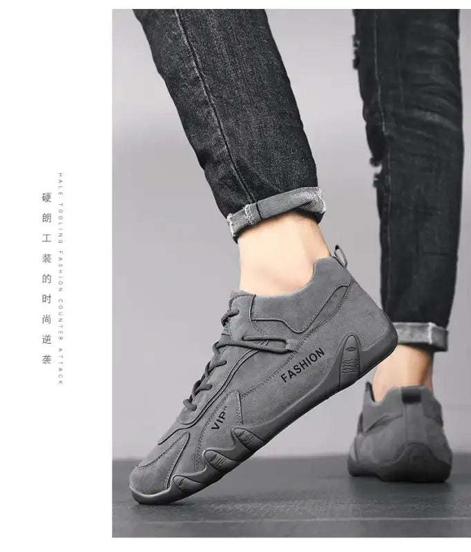 Men’s outdoor sports hiking shoes four season new anti slip comfort work shoes fashion youth casual trendy shoes male’s