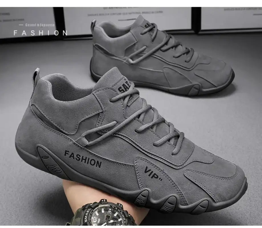 Men’s outdoor sports hiking shoes four season new anti slip comfort work shoes fashion youth casual trendy shoes male’s