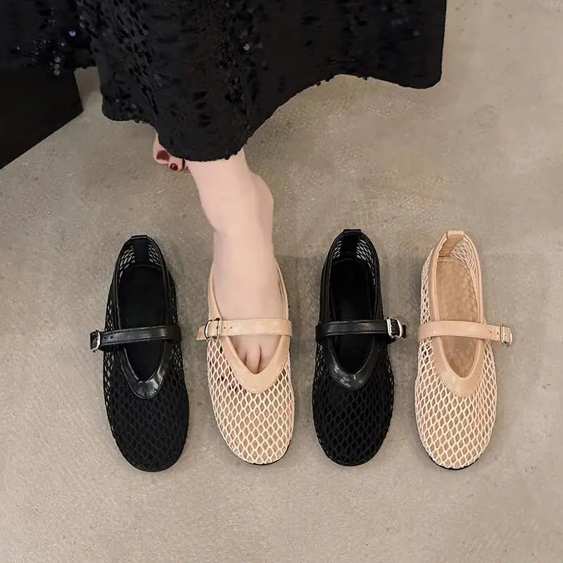 Women’s Round Toe Flat Shoes Designer Casual Trend Breathable Ballet Women’s Hollow Beach Sandals Mary Jane Shoes 2025