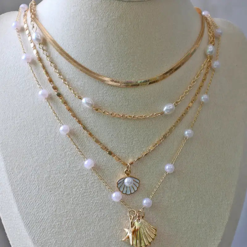 Seashell Starfish Necklace - Gold
