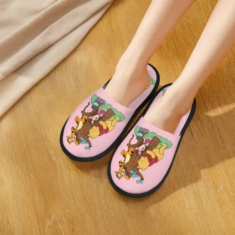 Custom Winnie Pooh Bear Manga House Slippers Women Cozy Memory Foam Slip On Hotel Slipper Shoes