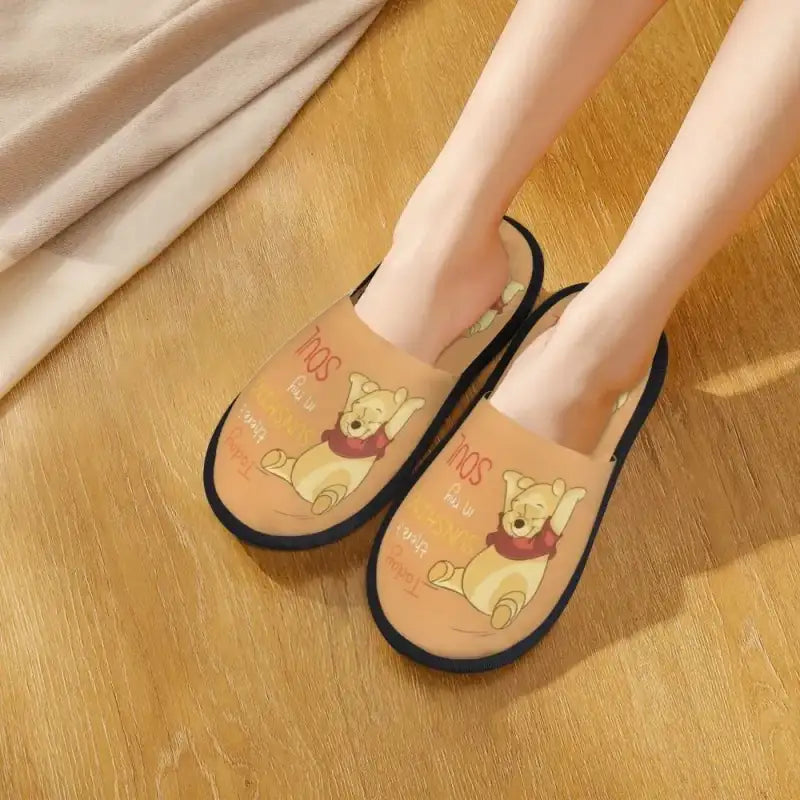 Custom Winnie Pooh Bear Manga House Slippers Women Cozy Memory Foam Slip On Hotel Slipper Shoes