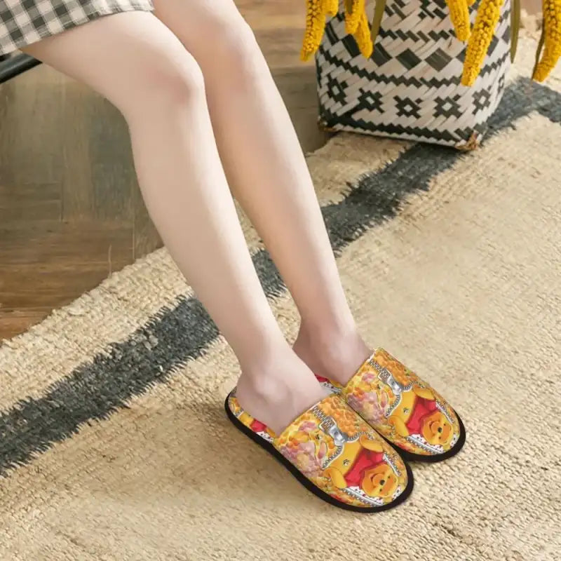 Custom Winnie Pooh Bear Manga House Slippers Women Cozy Memory Foam Slip On Hotel Slipper Shoes