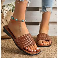 New Women’s Slippers Summer Selling Sexy Braided Red Square Toe Flat Flip-Flops Fashion Beach Mules Casual Indoor Home