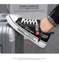 Men’s Canvas Shoe Male Sneakers Breathable Men Sports Black Cloth Shoe Trend Letter Men Low Cut Sneaker Casual Shoes