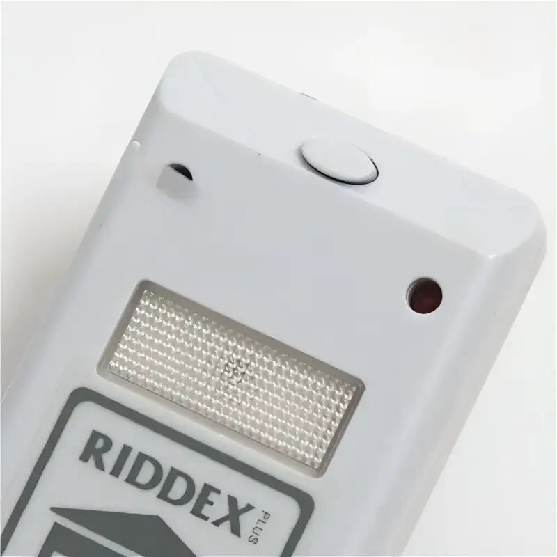 BuzzOff Electronic Mouse Repeller