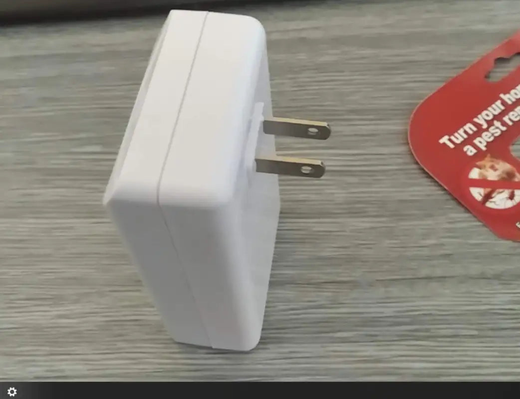 BuzzOff Electronic Mouse Repeller