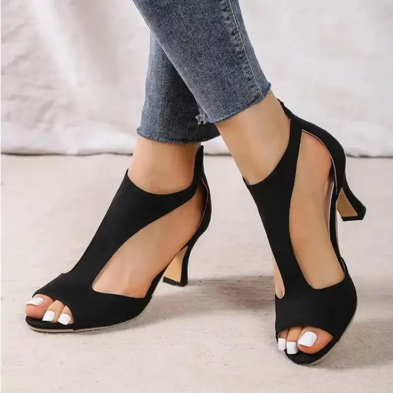 Black / 36