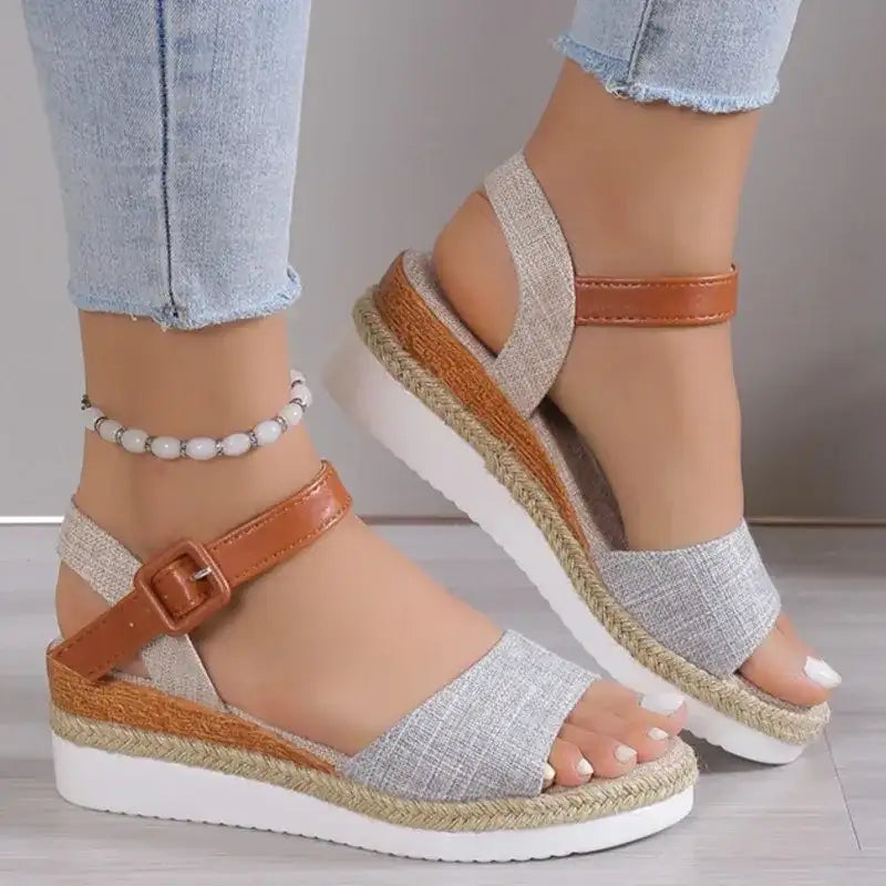 Adorable Ankle Strap Fashion Wedge Sandals