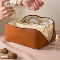 Large Capacity Cosmetic Bag Cosmetic Storage Bag PU Leather Portable Travel Toiletry Bag Women Cosmetic Bag Toiletries