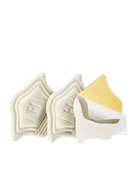 Cushioned anti-friction heel patches.
