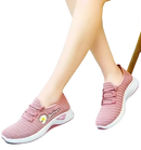 Pink knit women’s sports shoes with white soles and mesh soles for fashionable women’s sports