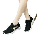 Black knit women’s sports shoes with mesh soles and white soles for fashionable women’s sports