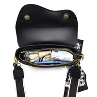 Chic Autumn Saddle: Luxe Underarm Bag