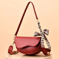Chic Autumn Saddle: Luxe Underarm Bag - Wine Red