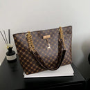 RetroChain Shoulder Bag