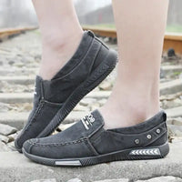 Luxury Designer Men’s Canvas Shoes Slip on Casual Shoes Denim Male Loafers Soft Driving Moccasin Outdoor Breathable Men